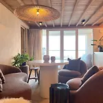Apartman Frederik Op De Zeedijk - Gezellig Luxe Over Het