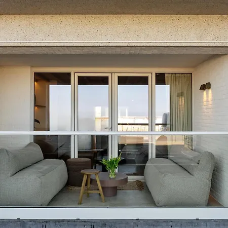 Appartement Frederik Op De Zeedijk - Gezellig Luxe Over Het *